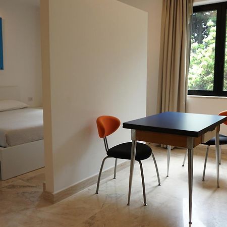 Kiwi Apartment Latina Exterior photo