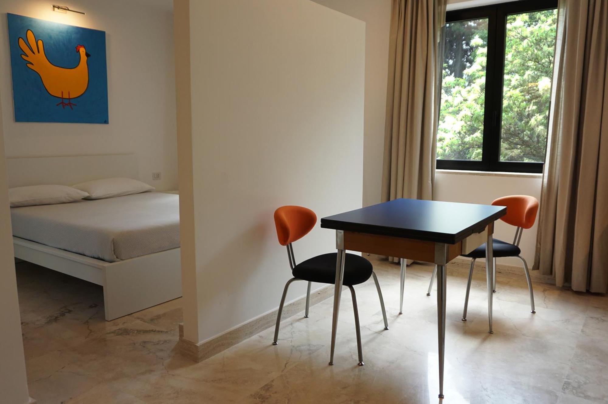Kiwi Apartment Latina Exterior photo